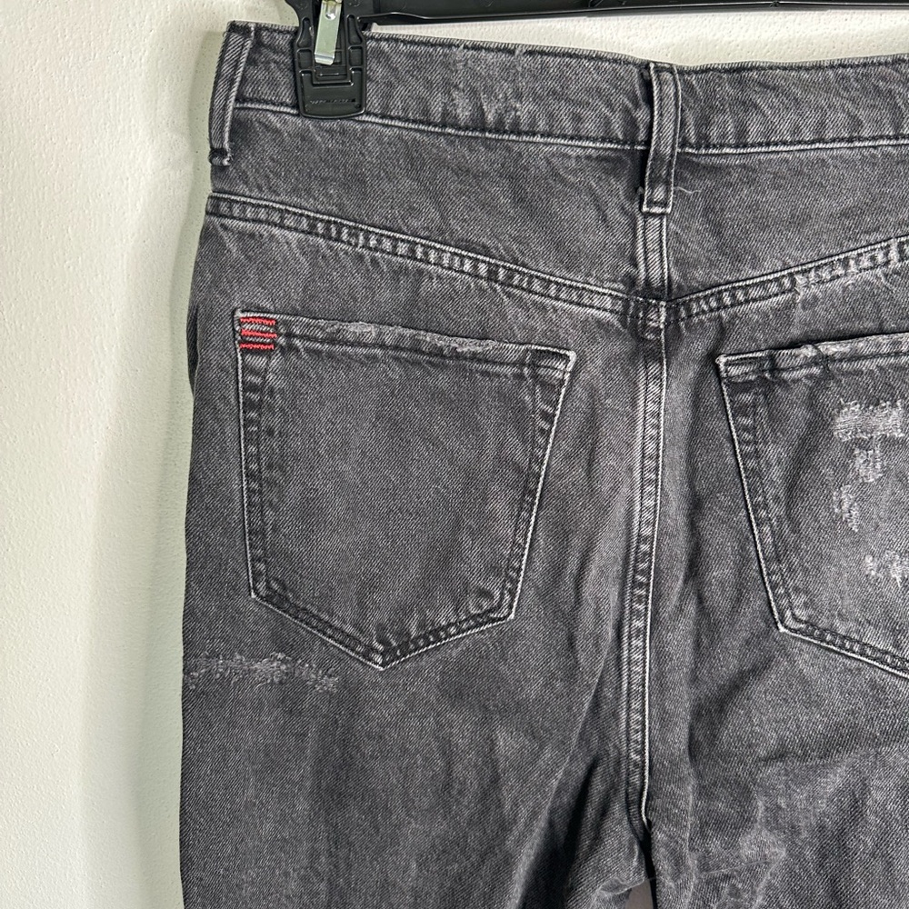 BDG Black Distressed mom Jeans sz 27 - Picture 4 of 6